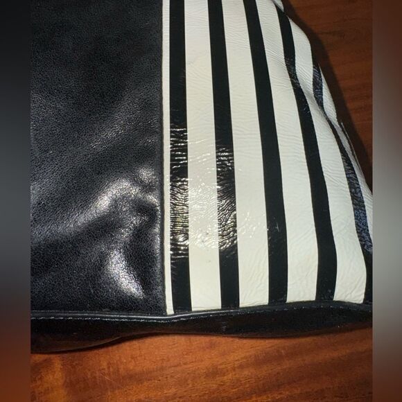 Badgley Mischka black/white 
Belle Selena Striped
Convertible Satchel - Picture 14 of 16